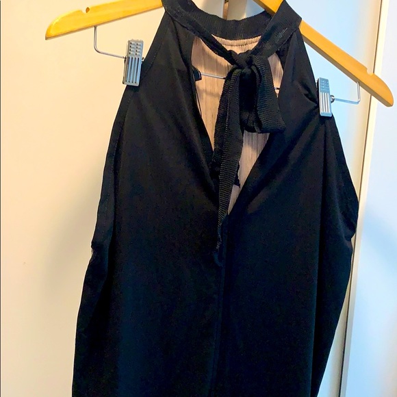 Top - Picture 3 of 3